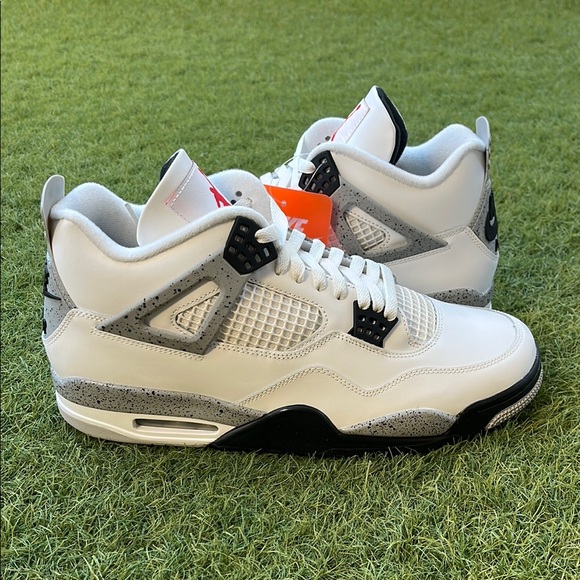 Air Jordan 4 Retro - Picture 1 of 5